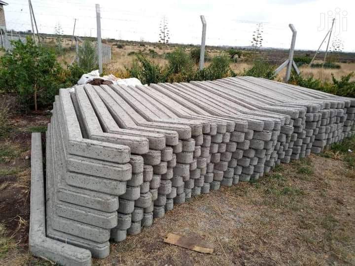 🇿🇼 Design + Fabricate Molds for Making Concrete Fencing Posts as an Antidote Against Fencing Induced Deforestation